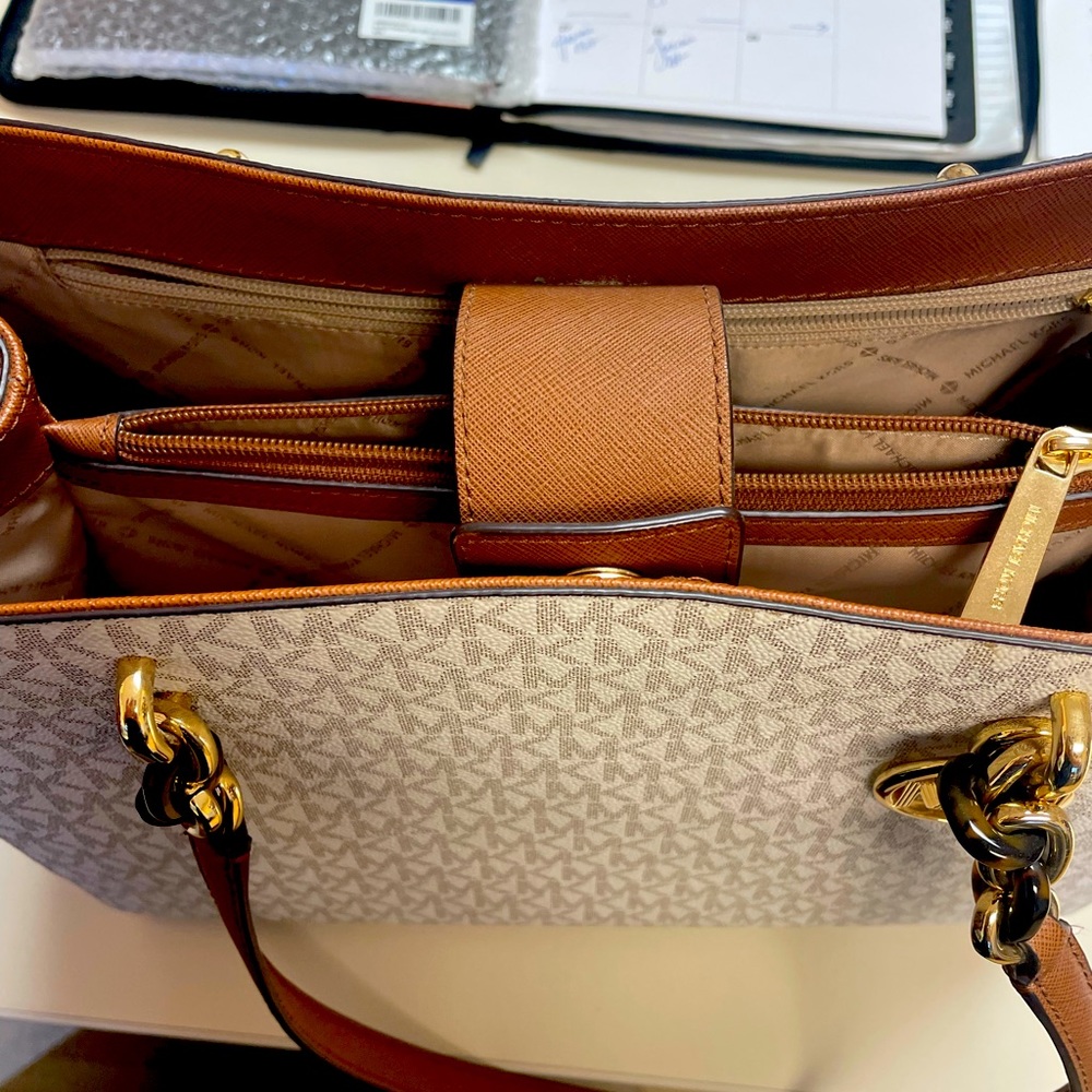 Michael Kors medium tote